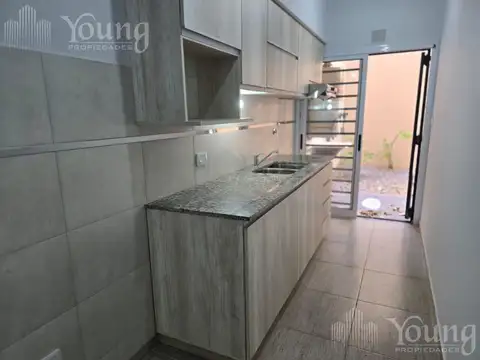 Depto Tipo Casa en Alquiler en Quilmes, $ 700.000