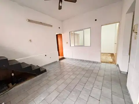 VENTA CASA CON DPTO TOTALMENTE INDEPENDIENTE
