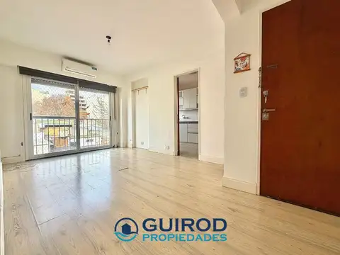 VENTA DEPARTAMENTO 2 AMBIENTES REFACCIONADO