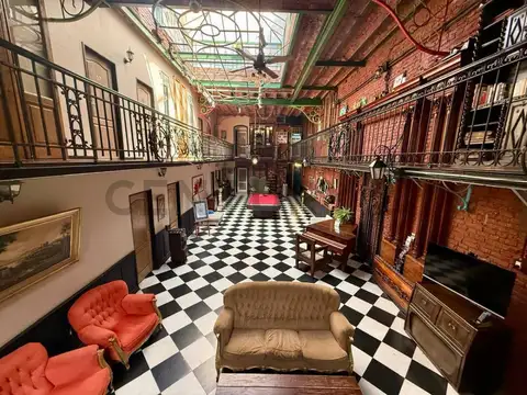 Alquiler de hotel ambientado y decorado de época, en Monserrat
