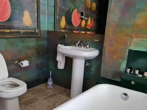 Ramon Castilla esquina Juez Tedin Casa 4 plantas en Palermo Chico en venta