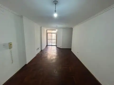 Alquilo Depto un Dor, con Balcon y Cocina Separada