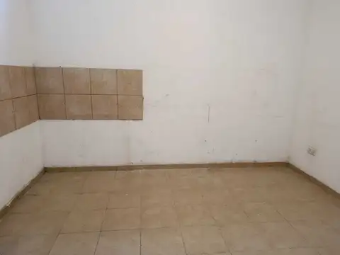 Local en Alquiler en El Talar, $ 600.000