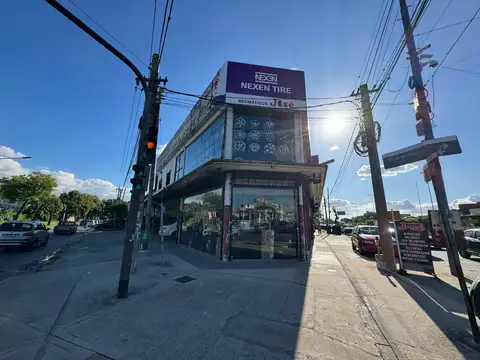 Local Comercial de 1025m² - Haedo