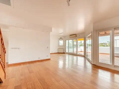Departamento en Alquiler de 4 ambientes