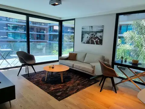 Euclides Peluffo 1649 100