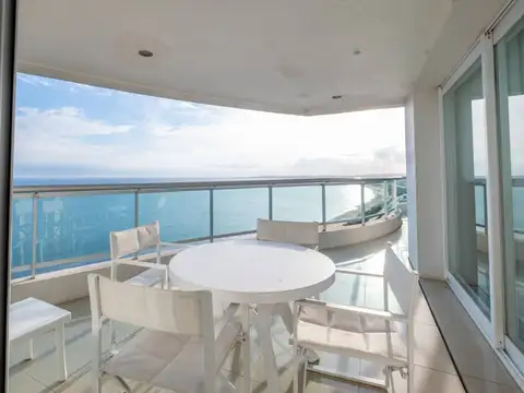 Departamento 7 ambientes con 5 baños