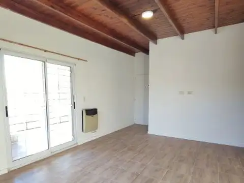 Casa en Alquiler en Roldan, $ 850.000