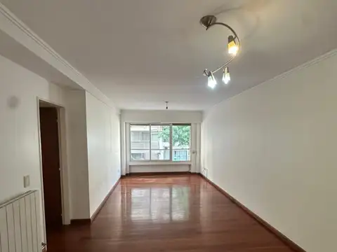 Juan Manuel De Rosas 1000, Piso 1