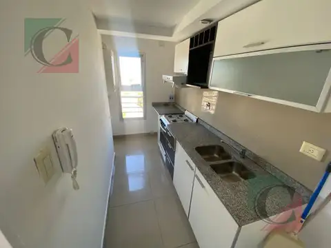 Departamento en Alquiler con 1 cocheras