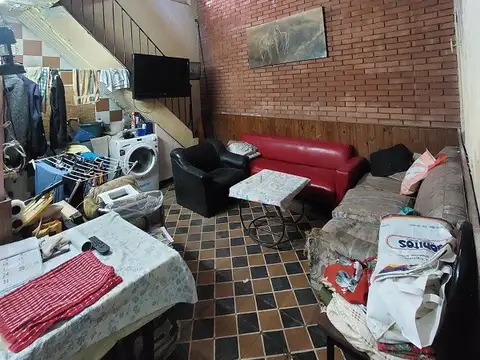 Depto Tipo Casa en Venta de 5 ambientes