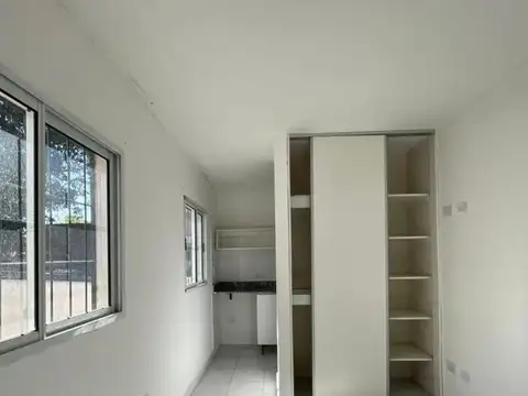 Departamento en Alquiler de Monoambiente
