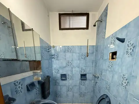 Local en alquiler en Juan B. Justo