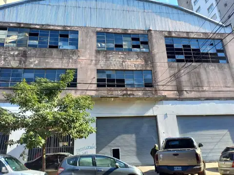 Avenida Combatientes De Malvinas 3200