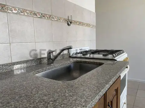 Romulo Di Giorno 200, Piso 0