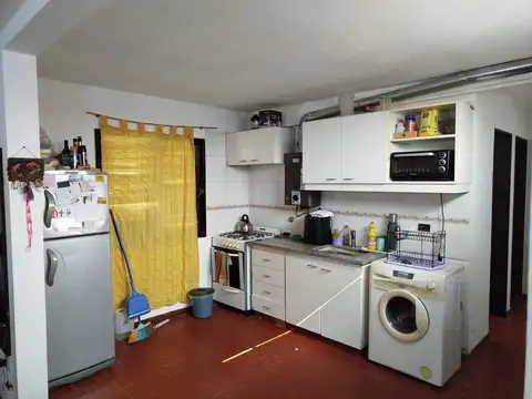 Depto Tipo Casa en Venta en Los Hornos, USD 35.000