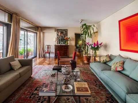 Departamento en Alquiler con 2 cocheras