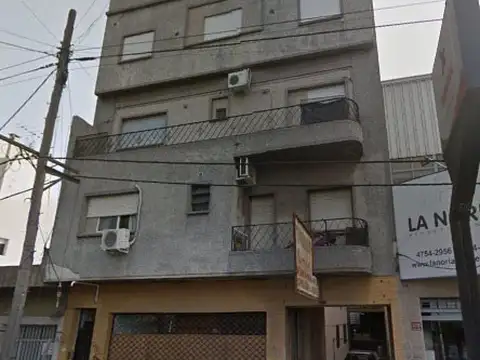 GALPÓN EN 2 PLANTAS CON VIVIENDA DE 180 M - SAN ANDRES