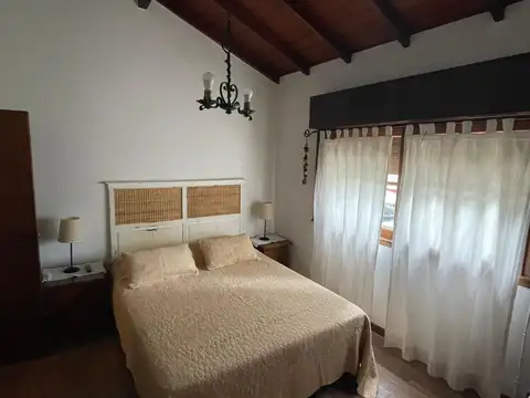Casa en alquiler en Miramar