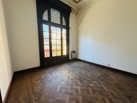 Depto Tipo Casa en Venta en Centro, USD 189.000