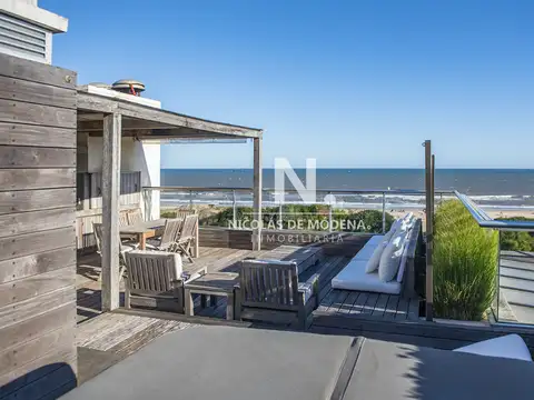 Apartamento con vista espectacular a metros del mar, en Brava en Punta del Este