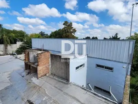 Local a la venta en Avenida Victorica, Moreno Centro