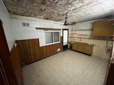 Depto Tipo Casa en Venta 40 años