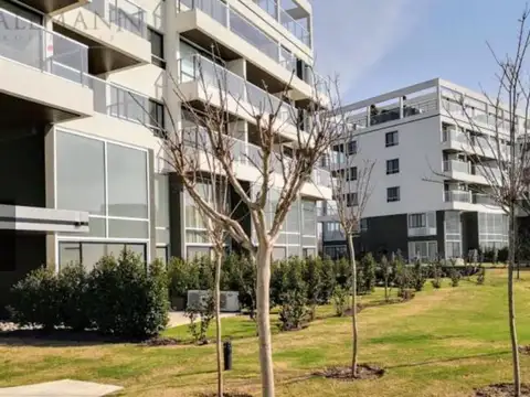 VENTA DEPARTAMENTO MONOAMBIENTE  PILAR GOLF HILTON
