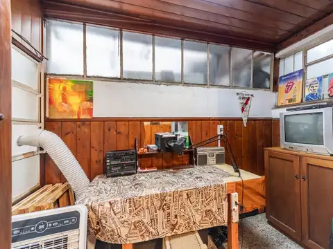 Depto Tipo Casa en Venta 56 años