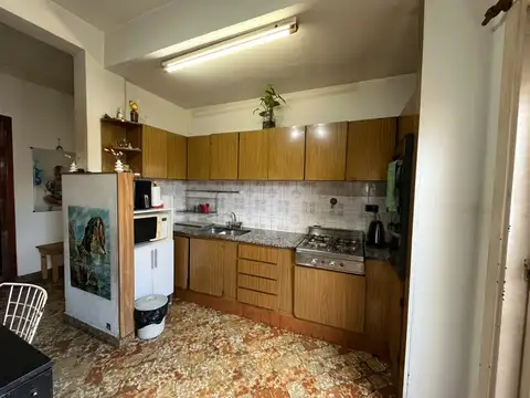 Departamento primer piso ph sin expensas.