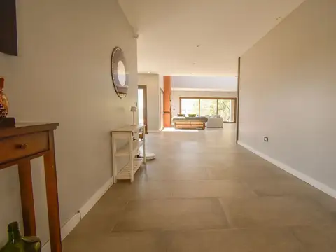 Casa en Venta en Fincas de San Vicente, USD 300.000