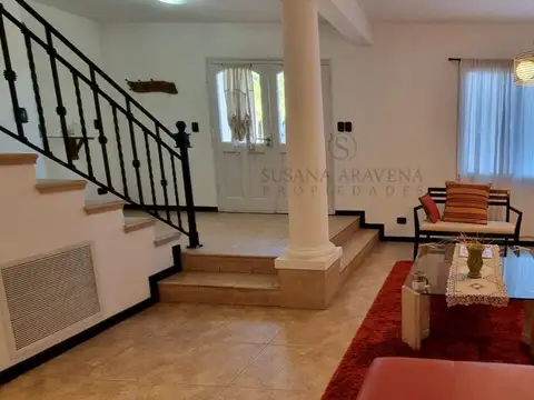 Casa  en Alquiler en Barrio Septiembre, Escobar, G.B.A. Zona Norte