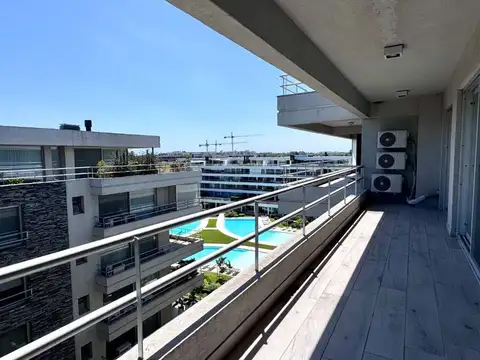 Departamento en Alquiler de 4 ambientes
