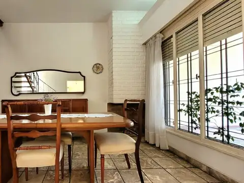 Depto Tipo Casa en Venta con 1 cocheras
