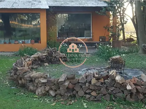 Casa en Venta con 4 cocheras