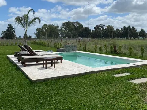 Casa 3 ambientes con 1 baño