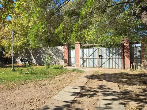 Casa 3 ambientes con 1 baño