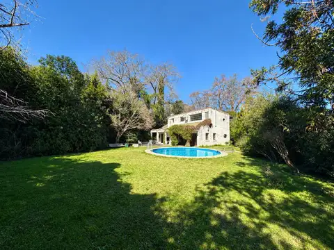Casa en venta, 4 ambientes.  Ingeniero Maschwitz