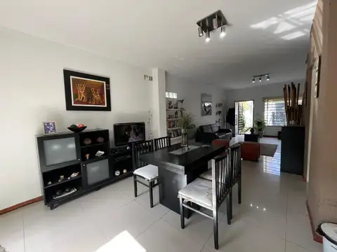 Depto Tipo Casa en Venta 7 años