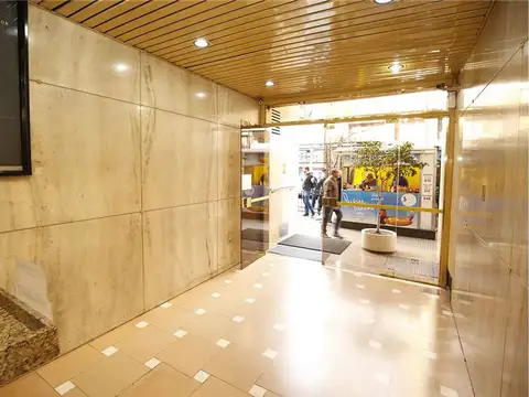 Avenida Pueyrredón 400