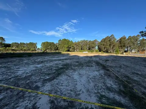 VENTA DE TERRENO CON 701 m² EN BELLO HORIZONTE