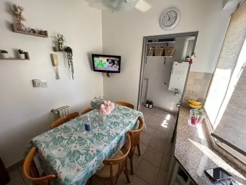 Venta Depto Centro San Martin, 3 Ambientes Con Cochera.