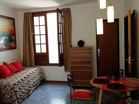 Departamento en Alquiler de Monoambiente