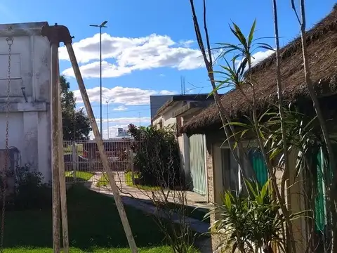 Casa en Venta en Quilmes, USD 220.000