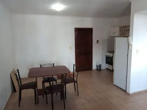 Departamento en Alquiler en San Nicolas de los Arroyos, $ 350.000