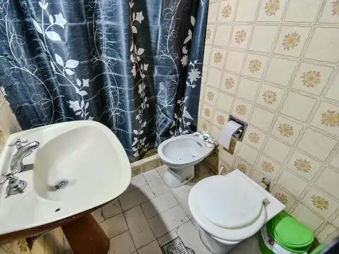 Depto Tipo Casa en Venta de 4 dormitorios