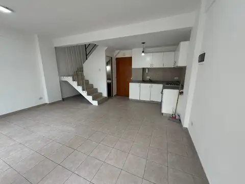Departamento en Alquiler en Centro, $ 680.000