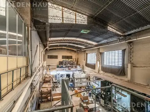 Edificio comercial en alquiler en Chacarita