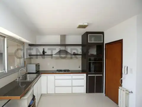 Casa en Venta en Villa Elisa, USD 159.000