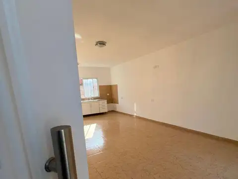 Casa en Venta en Malvinas Argentinas, USD 79.000